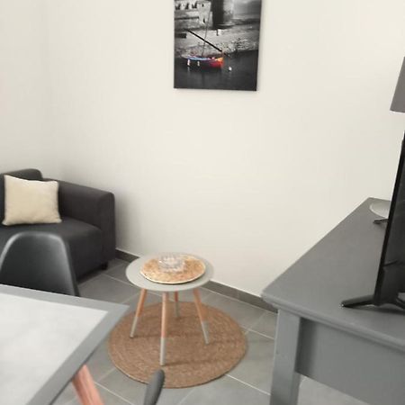Apartament Chez Jean.Mi Millas Zewnętrze zdjęcie