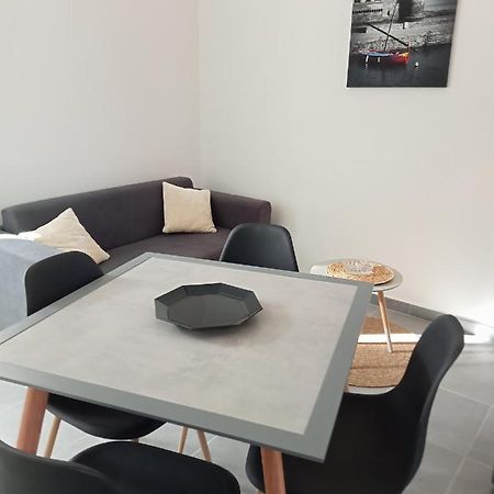 Apartament Chez Jean.Mi Millas Zewnętrze zdjęcie