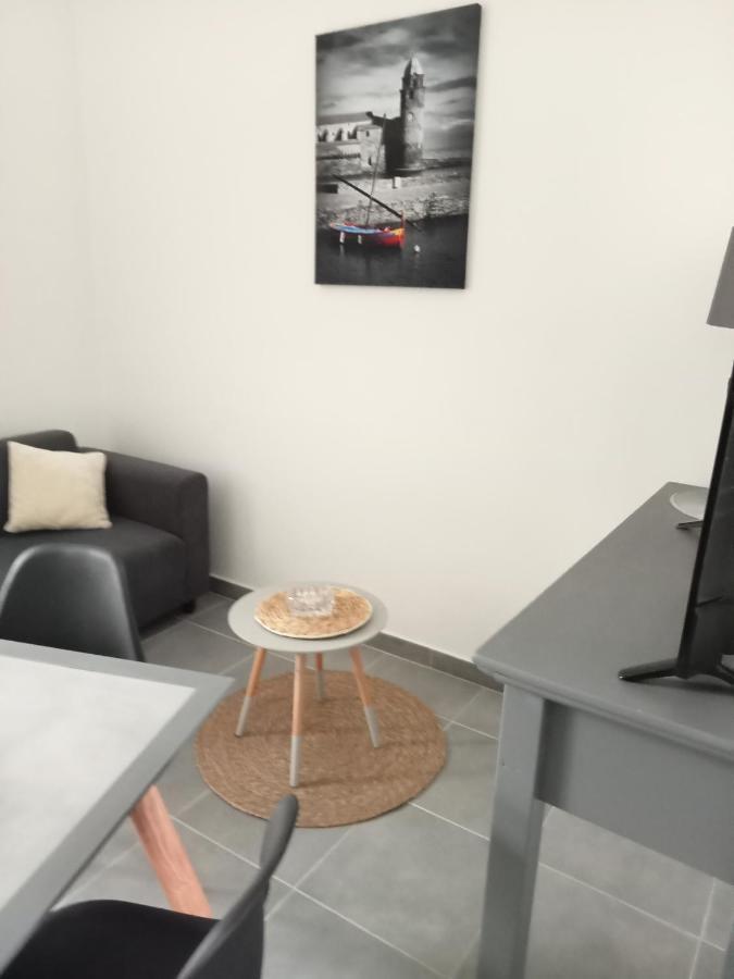 Apartament Chez Jean.Mi Millas Zewnętrze zdjęcie