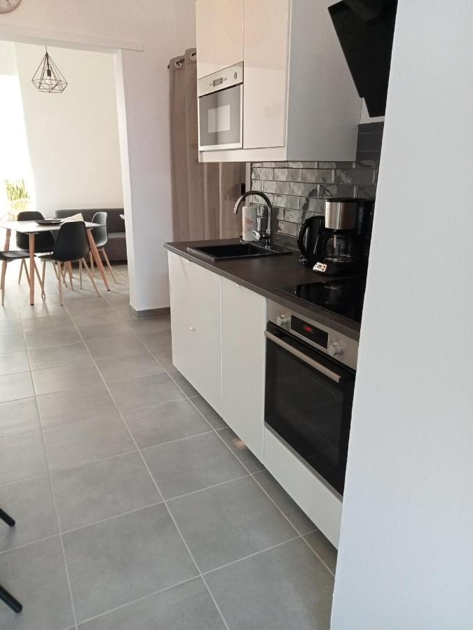 Apartament Chez Jean.Mi Millas Zewnętrze zdjęcie