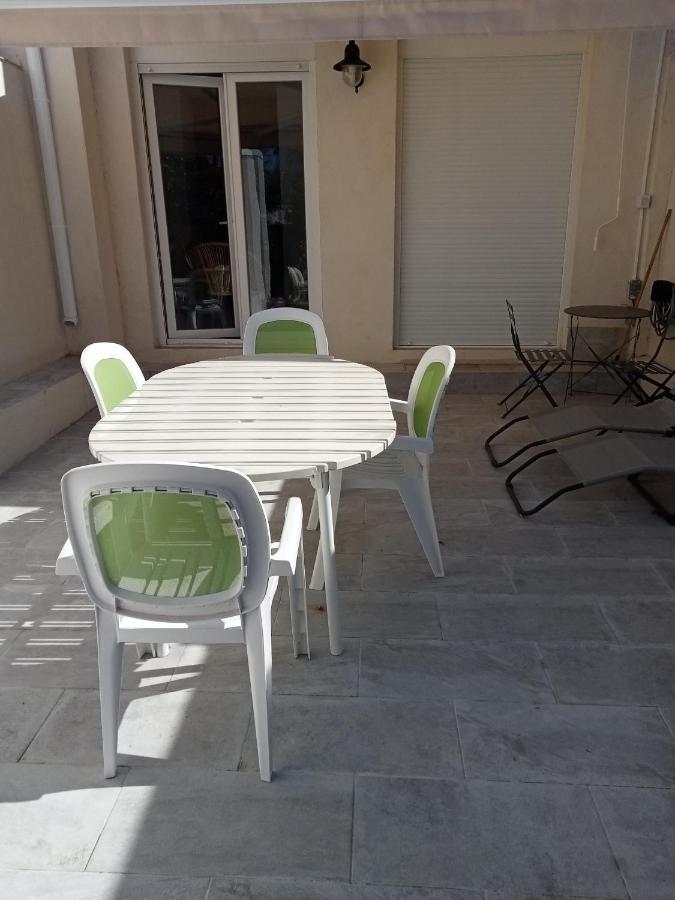 Apartament Chez Jean.Mi Millas Zewnętrze zdjęcie